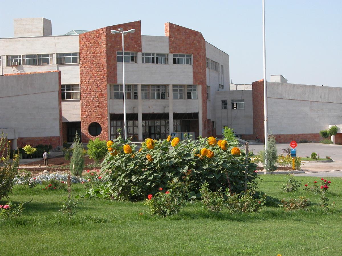 ورودی دانشکده